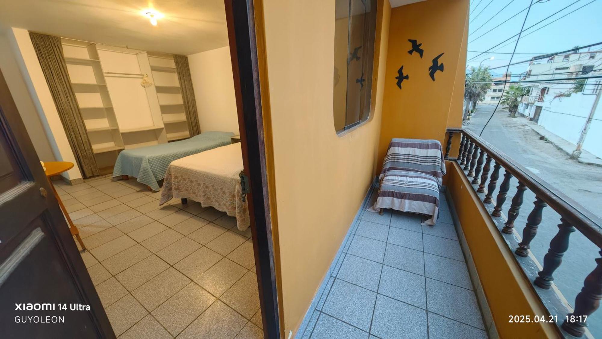 Yellow House Huanchaco Exterior photo